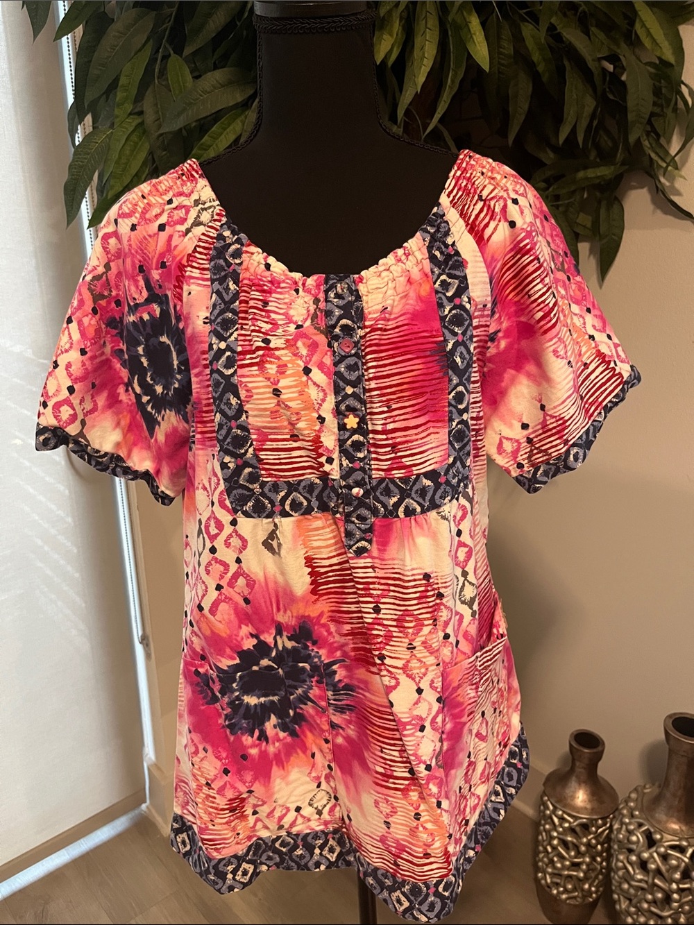Koi Pink and Navy Tie-Dye Short Sleeve Scrub Top